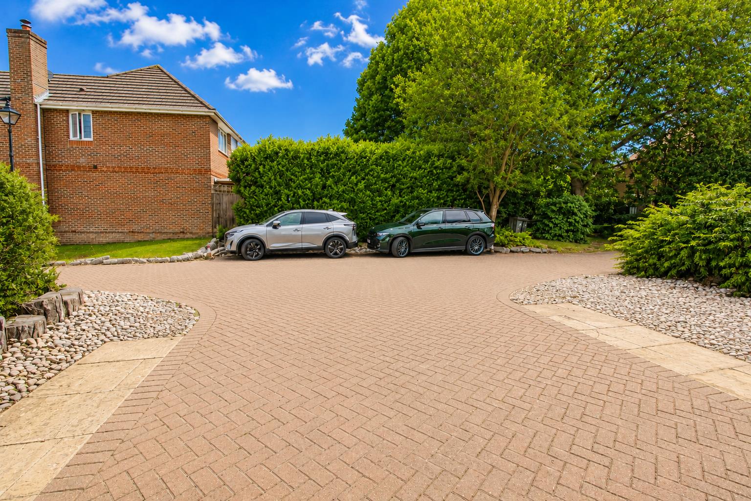 Roman Way, Carshalton
